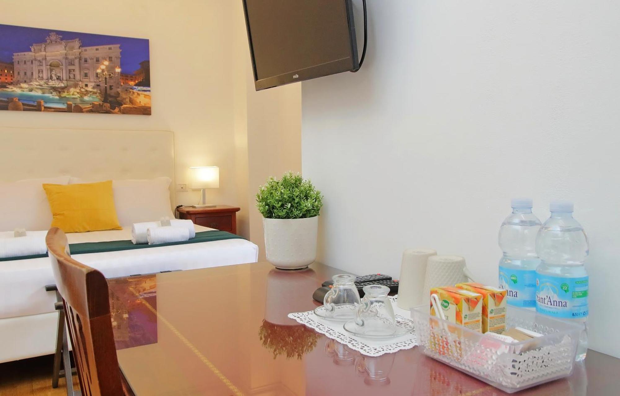 Romulus Rooms Εξωτερικό φωτογραφία