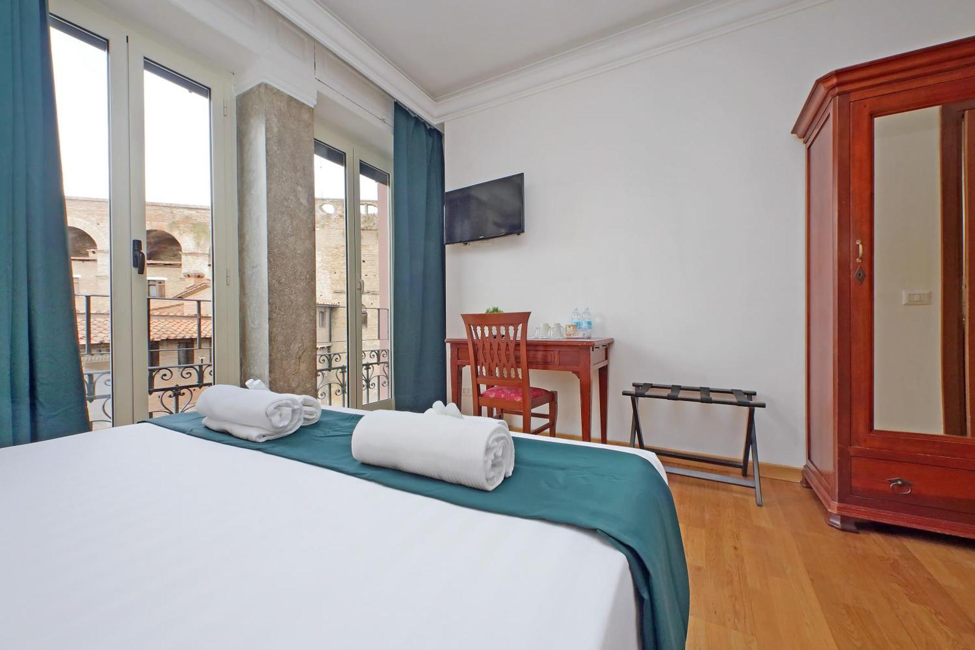 Romulus Rooms Εξωτερικό φωτογραφία